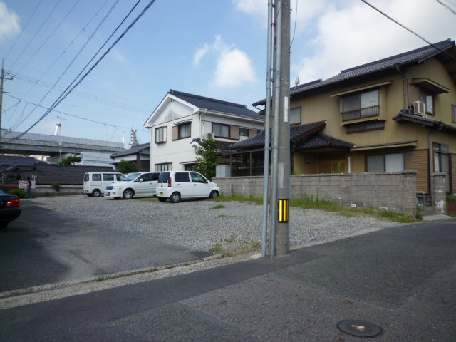 助田町はやしパーキングの外観