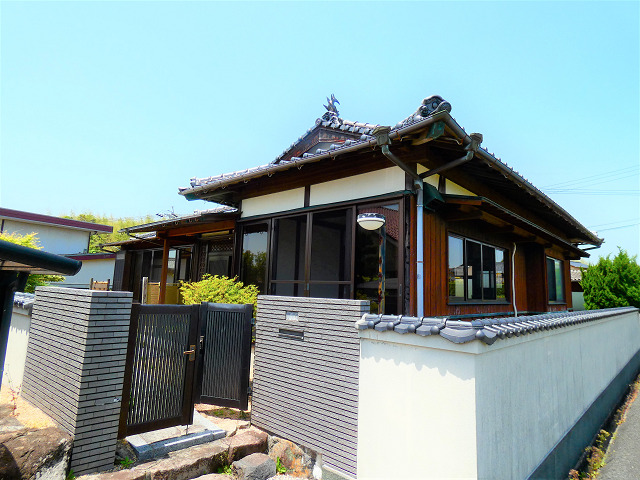 西岐波 江頭 貸家の外観