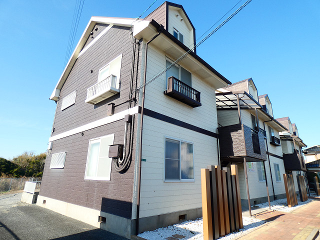 ビバライフ千代町☆寒色系ナチュラルリノベーション物件☆の外観