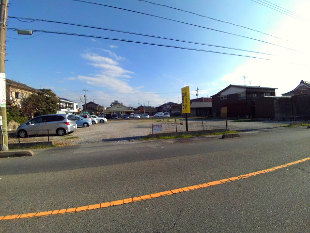 松山町まつよんパーキングの外観