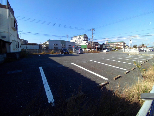 岬町駅前第1パーキングの外観