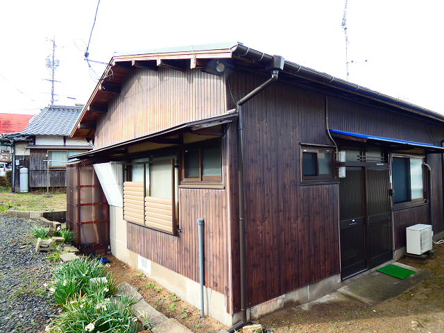 恩田町2丁目貸家G-1の外観