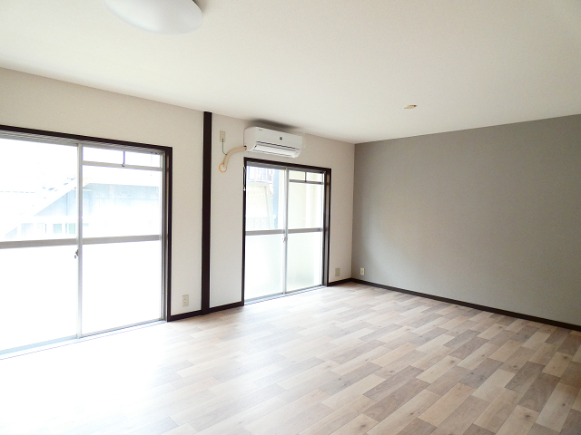 セレーナ厚狭A棟の外観