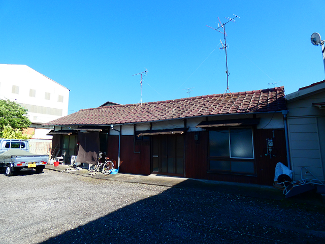 東芝中町M2軒長屋西の外観