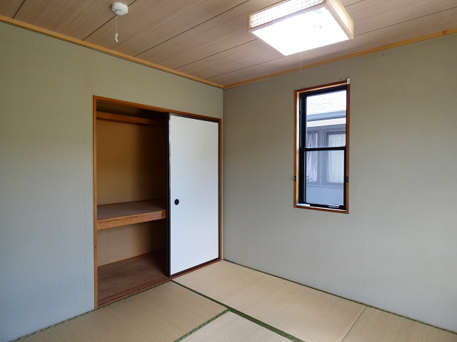 プレジールサンハイツの外観