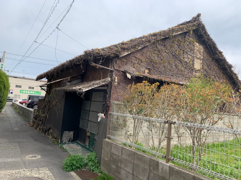 山陽小野田市中央二丁目　古家付売地の外観