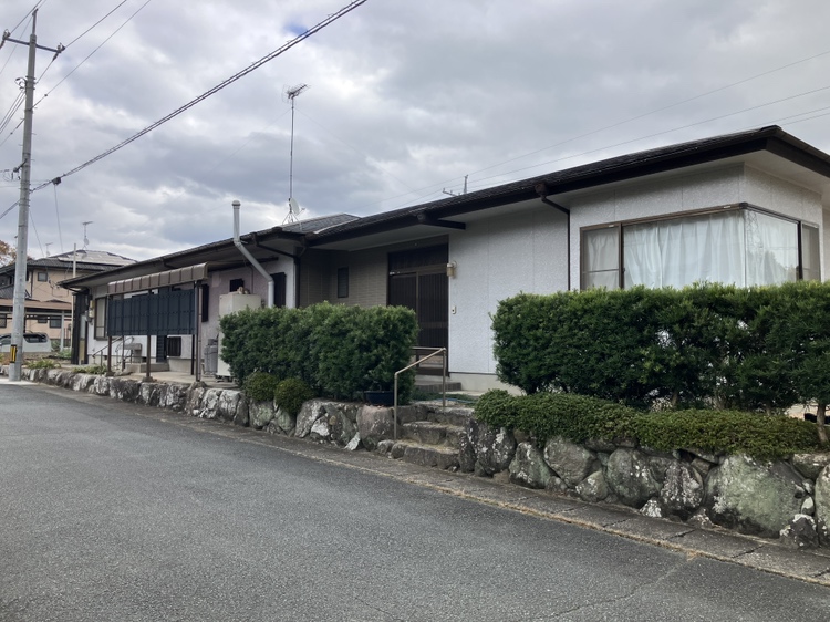 郡　売家の外観