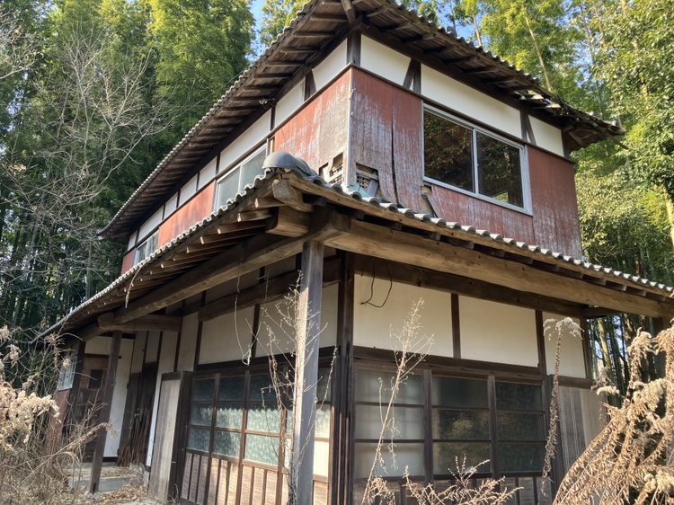 車地　売地　古家付現況渡しの外観