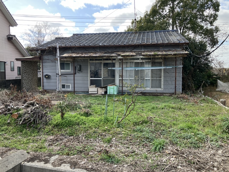 居能町三丁目 売地 古家付現況渡しの外観